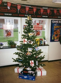 Granen på plats i butiken under julhandeln 1993.